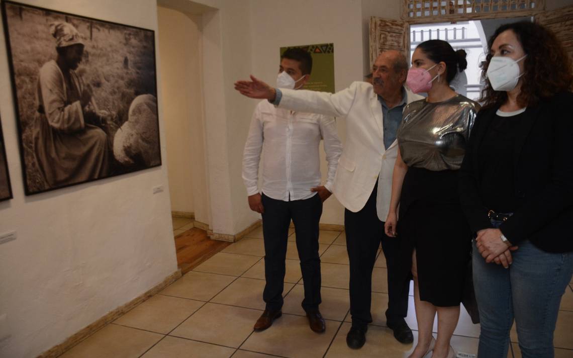 Africa Hoy, de Oscar Menéndez en el Museo de Cuernavaca.